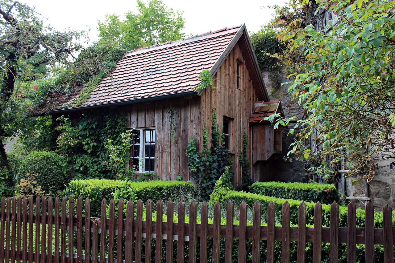 Comment construire un abri de jardin en bois étape par étape ? découvrez comment construire un abri de jardin solide et fonctionnel grâce à notre guide complet sur la construction d'abris de jardin, étape par étape.