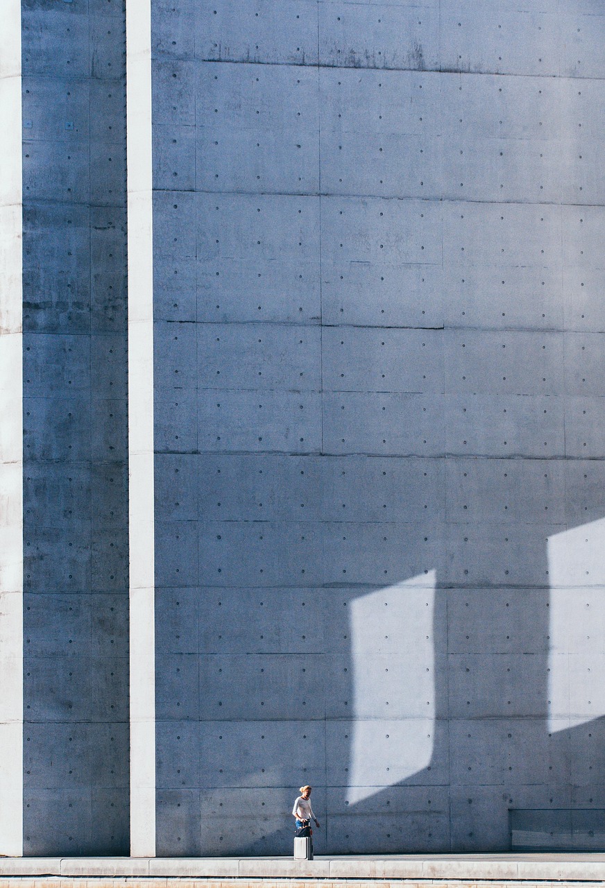 Comment construire un muret en parpaings sans qu’il s’effondre ?